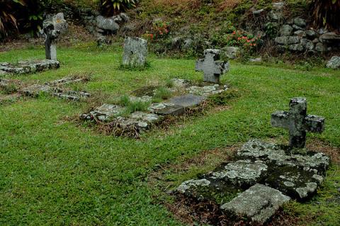 costa rica graveyard picture